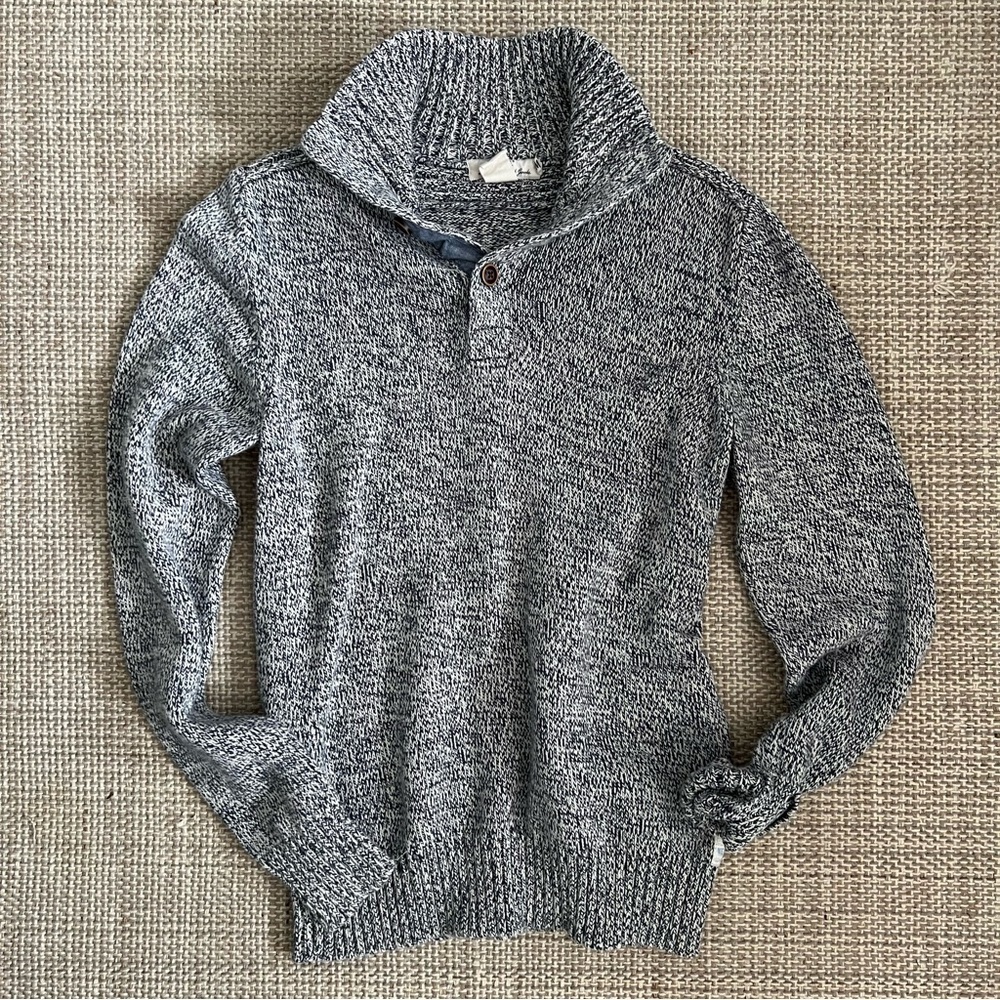 H&M Blue and White Knit Henley Sweater